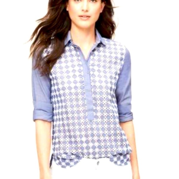 Ann Taylor Loft The Softened Shirt Blue Chambray Eyelet Pullover Sz Small - Picture 1 of 5